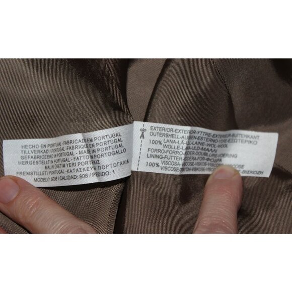 MASSIMO DUTTI 100% Fine Wool Tailored Pinestripe Blazer, Made in Portugal - Picture 7 of 9